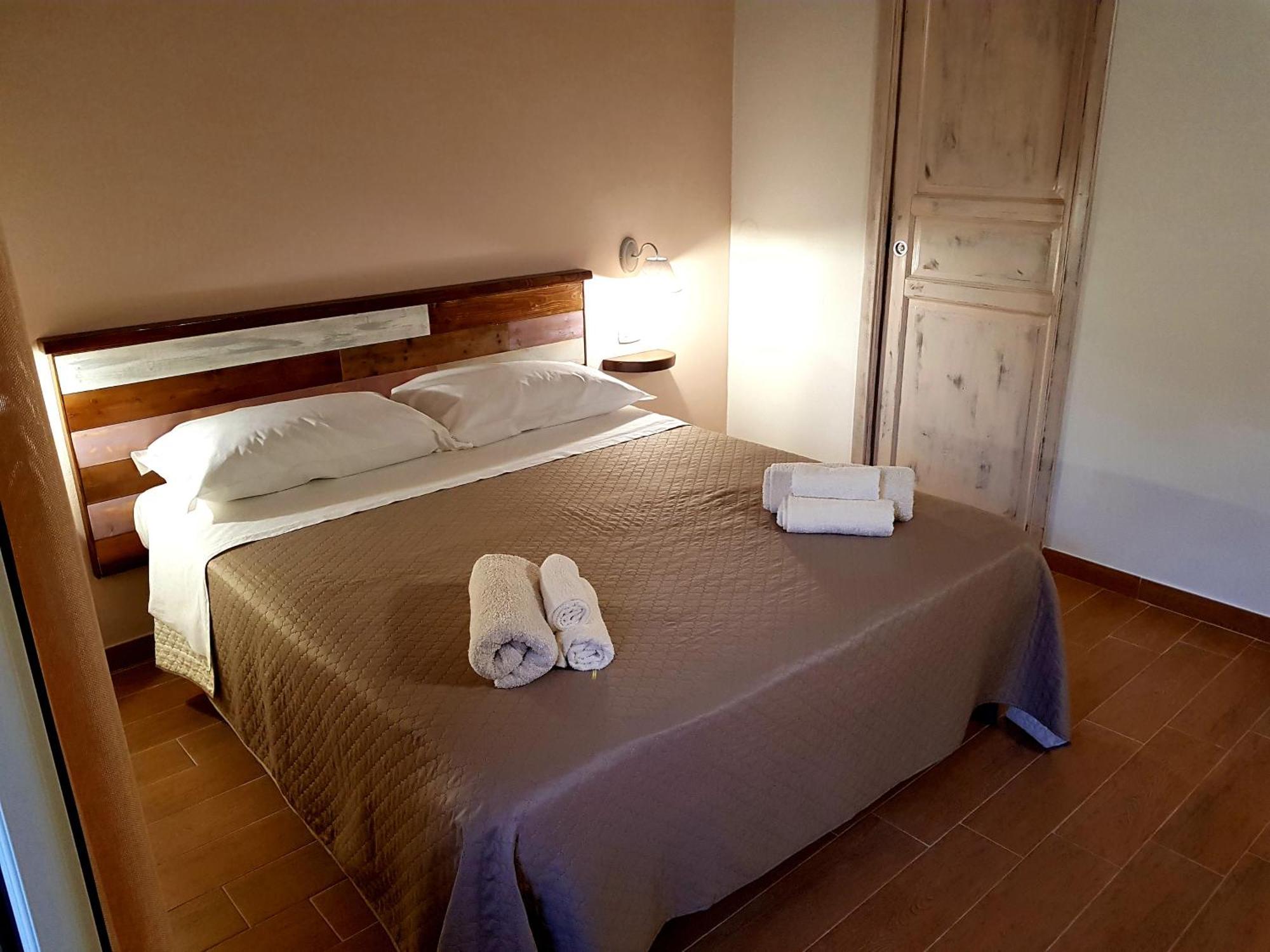 Il Portico Rooms Siniscola Habitación foto
